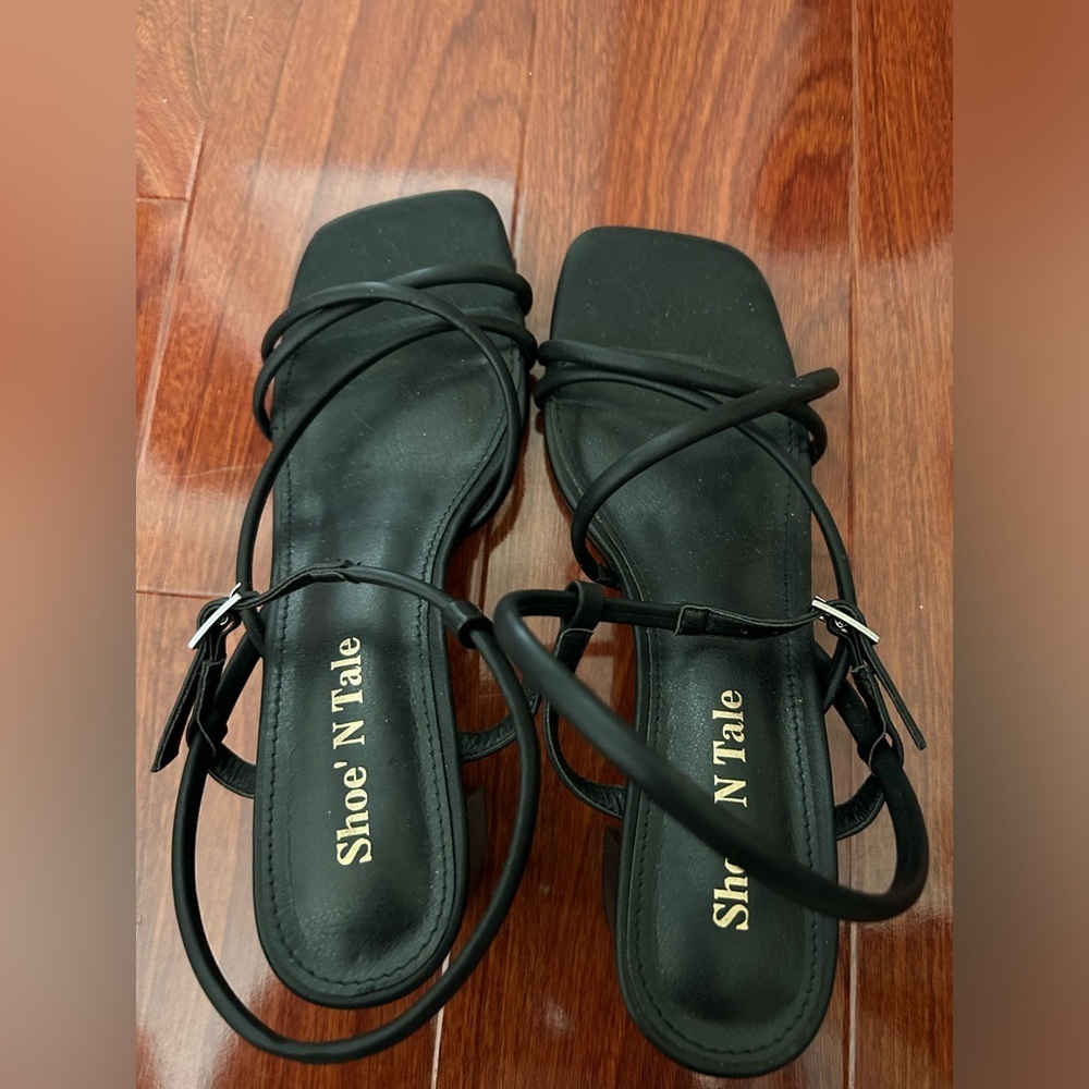 Black Square Toe Low Block Heel Size 7.5 - Picture 4 of 5